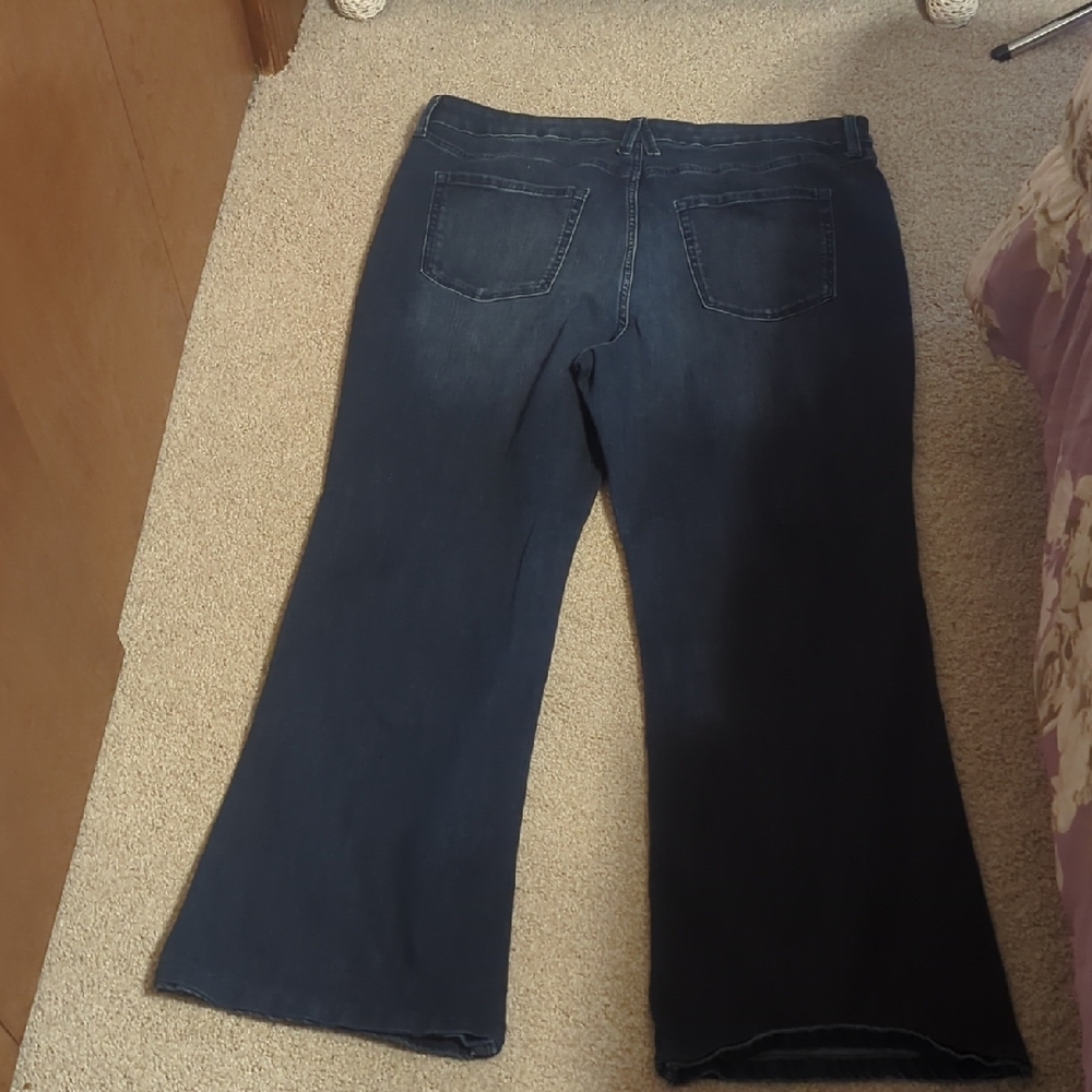 LC Lauren Conrad Two-Tone Dark Blue Flare Jeans - Picture 3 of 3